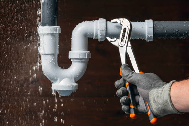 Professional Pipe Repair technician working in Marine, IL